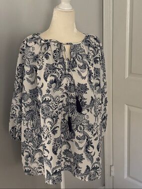 Women’s Navy Paisley Peasant Tunic Top